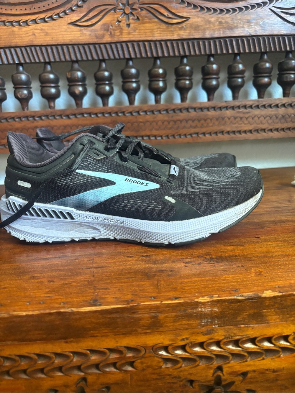 Brooks women’s Black and Periwinkle Running Shoes